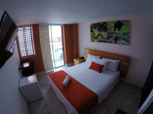 Kamaleb Farallones Hotel