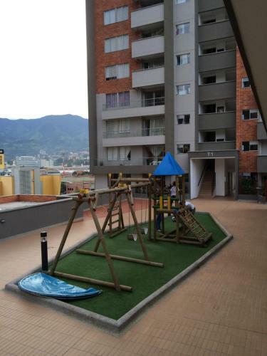Apartamento Near El Poblado,new Modern,turco,jacuzzi & Pools
