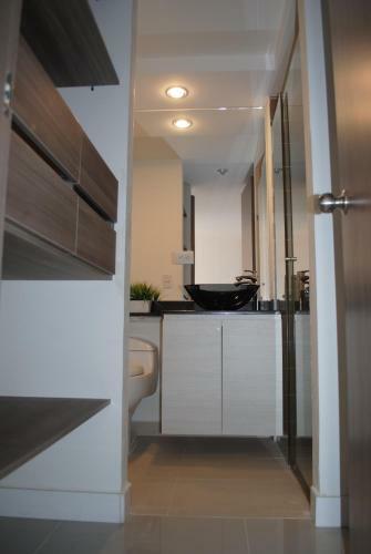 Apartamento Near El Poblado,new Modern,turco,jacuzzi & Pools
