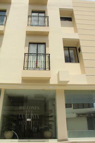 Hotel Balcones De La Quinta