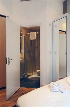 Apartamentos 146 Suites