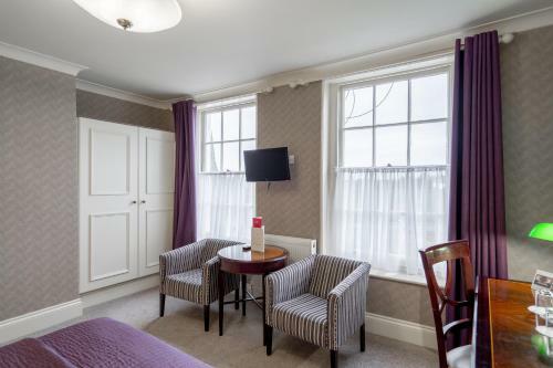 The Clarendon Hotel