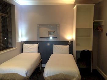 Princess Hotel