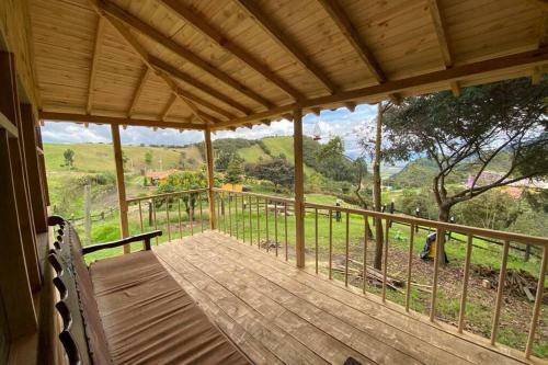 Un Refugio En Las Monta�as De Tabio