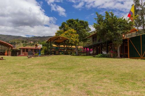 Albergue Los Vagones de William