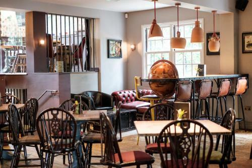 Hostal The Pilot Inn