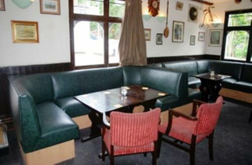 Posada Old Oak Tree Inn