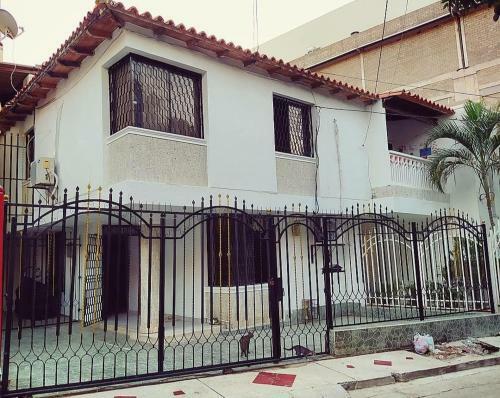 Albergue Hostal Villa Del Mar - Rodadero
