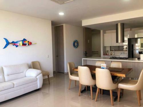 Charming Apartment With Sea View