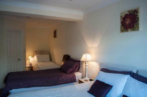 Hostal Leverton House