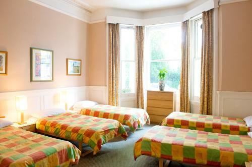 Hostal Curzon House Hotel