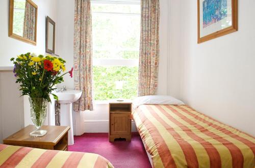 Hostal Curzon House Hotel