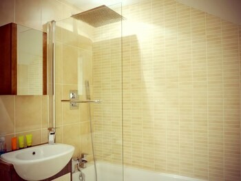 Apartamentos Howburn Residence