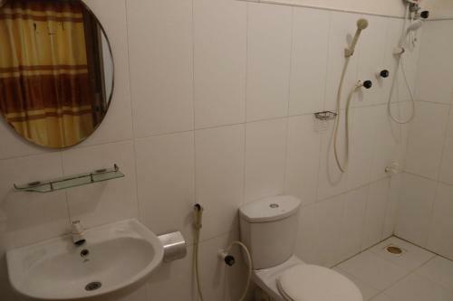 Sandy Bay Hotel Arugambay