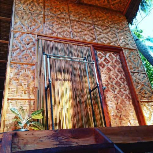 Lodge Shukran Apartelle