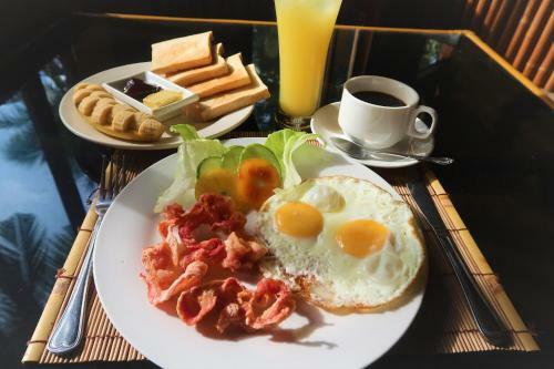 Hotel Villa Marmarine Beach Resort & Restaurant