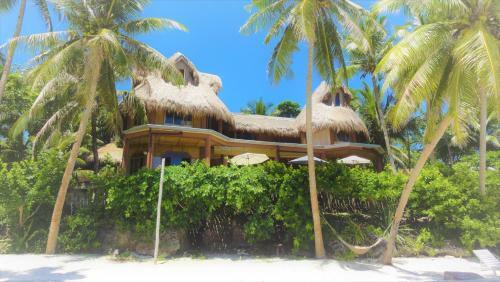 Hotel Villa Marmarine Beach Resort & Restaurant