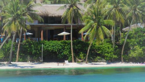 Hotel Villa Marmarine Beach Resort & Restaurant