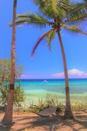 Hotel Villa Marmarine Beach Resort & Restaurant