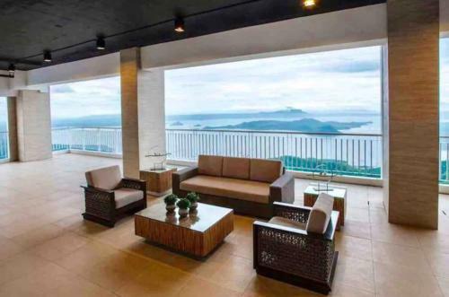 Apartamento Wind Residence Taal View At Skylounge By Josh