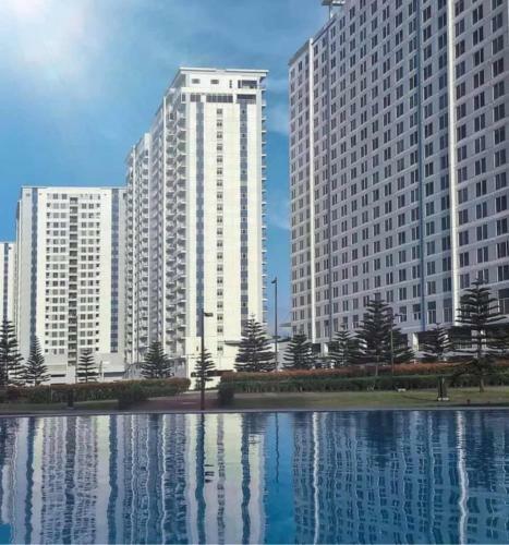 Apartamento Wind Residence Taal View At Skylounge By Josh