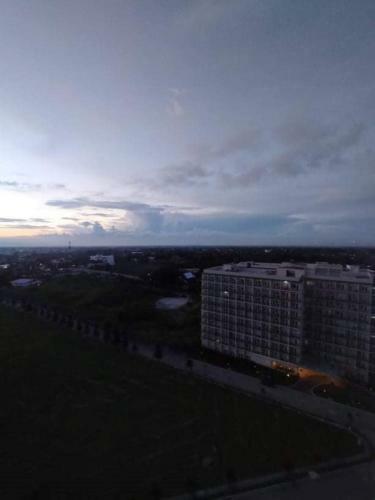 Apartamento Wind Residence Taal View At Skylounge By Josh
