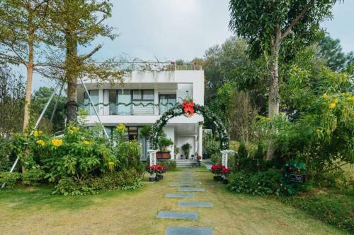 Flamingo Dai Lai Resort - Villa T? Nh�n C� Bbq