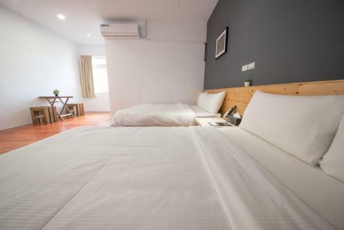 Deer Traveler Hostel