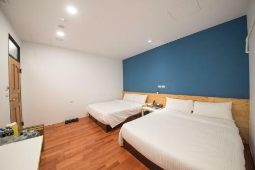 Deer Traveler Hostel
