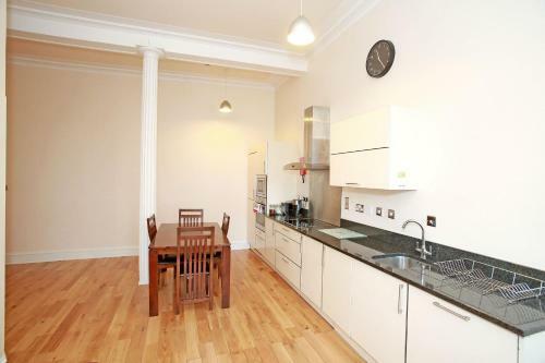 Aspect Apartments City Centre
