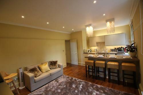 Regency House Apartments