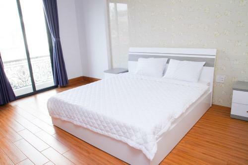 ??ng Ho�ng Villa H? B?i - 25 Khu Bi?t Th? Th�y V�n