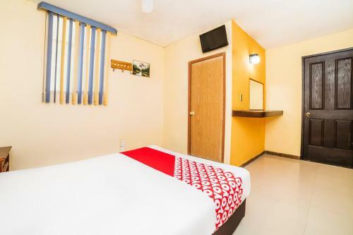 Oyo Hotel Bugambilia