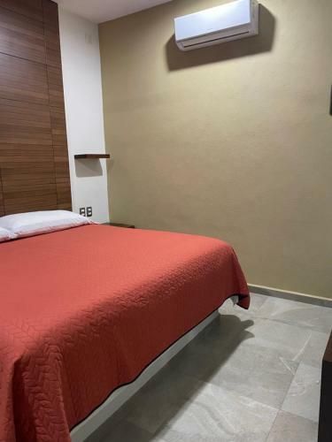 Hotel Coco Mar Suites