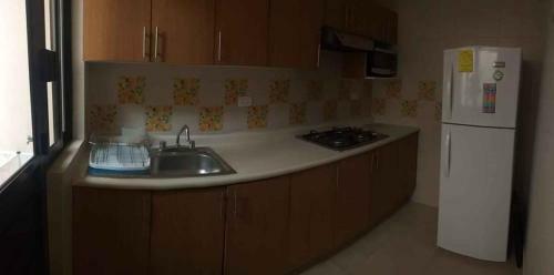 Comodo Apartamento