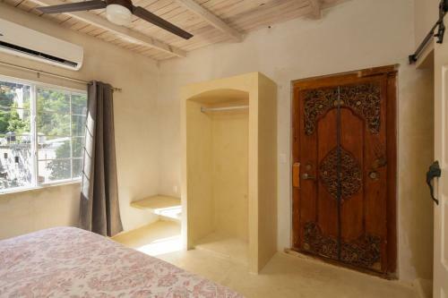 Albergue My Sisters House - Female Only