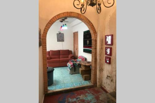 Hostal Casa Chuparrosa House