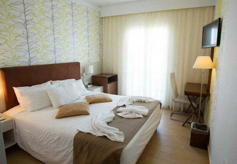 Hotel Kalyves Beach