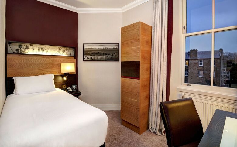 Doubletree By Hilton Dunblane Hydro Hotel
