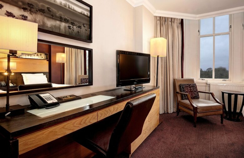 Doubletree By Hilton Dunblane Hydro Hotel