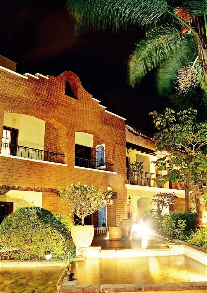 Hotel La Casa De Adobe