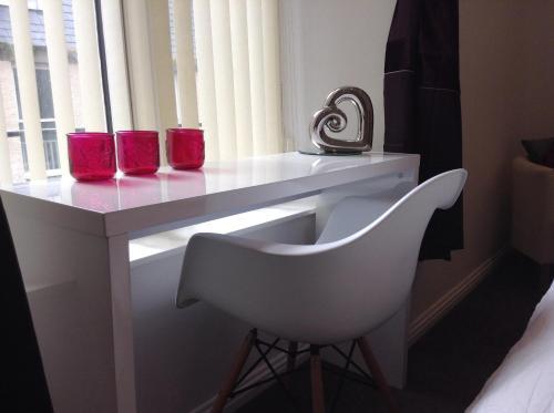 Mode Apartments