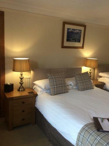 Hostal Furan Guesthouse
