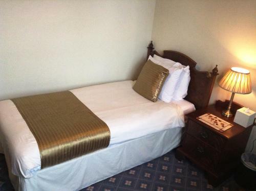 The Woodside Hotel