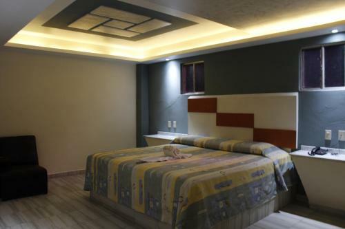Hotel Love