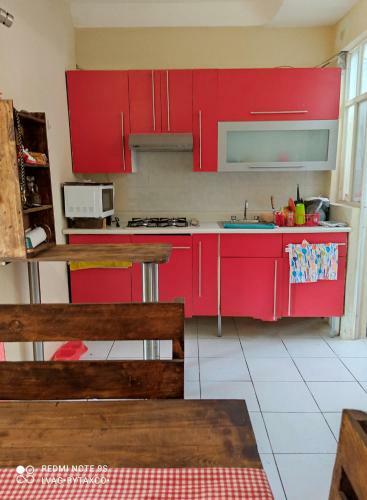 Bed & Breakfast Casa Roja, Puerta Trasera, Jard�n Y Alberca