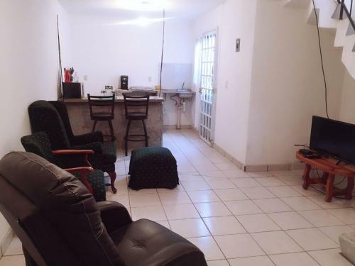 Casa Semiamueblada En Cuernavaca Morelos Cerca Del Tec de Monterrey