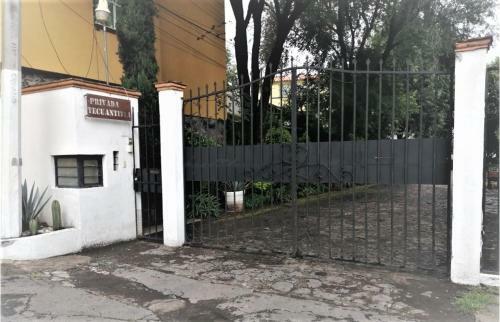 Hostal Casa - Pensi�n Martha