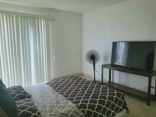 Habitaci�n Econ�mica En Playas