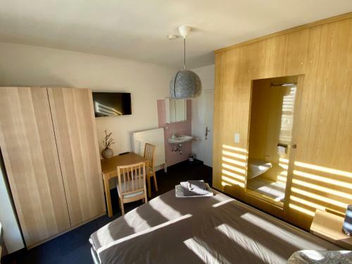 Bed & Breakfast Vermietung Danis